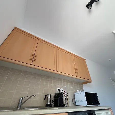 Apartment House Lantanna Poulades