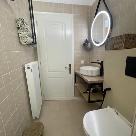 House Lantanna Apartment *