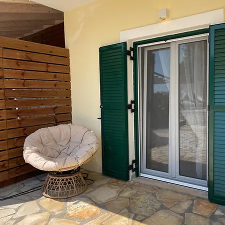 Apartment House Lantanna *