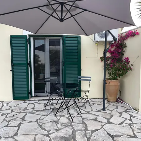 House Lantanna דירה