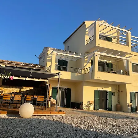 House Lantanna Apartamento Pouládes
